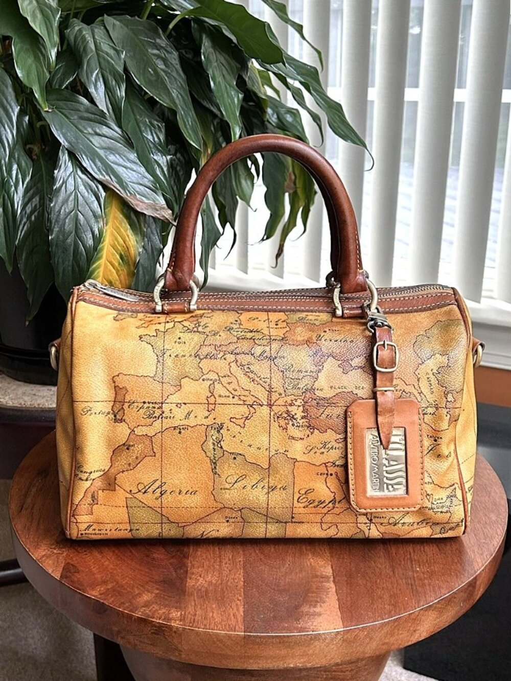 ALVIERO MARTINI Geo Classic Boston Bag, Honey Tan